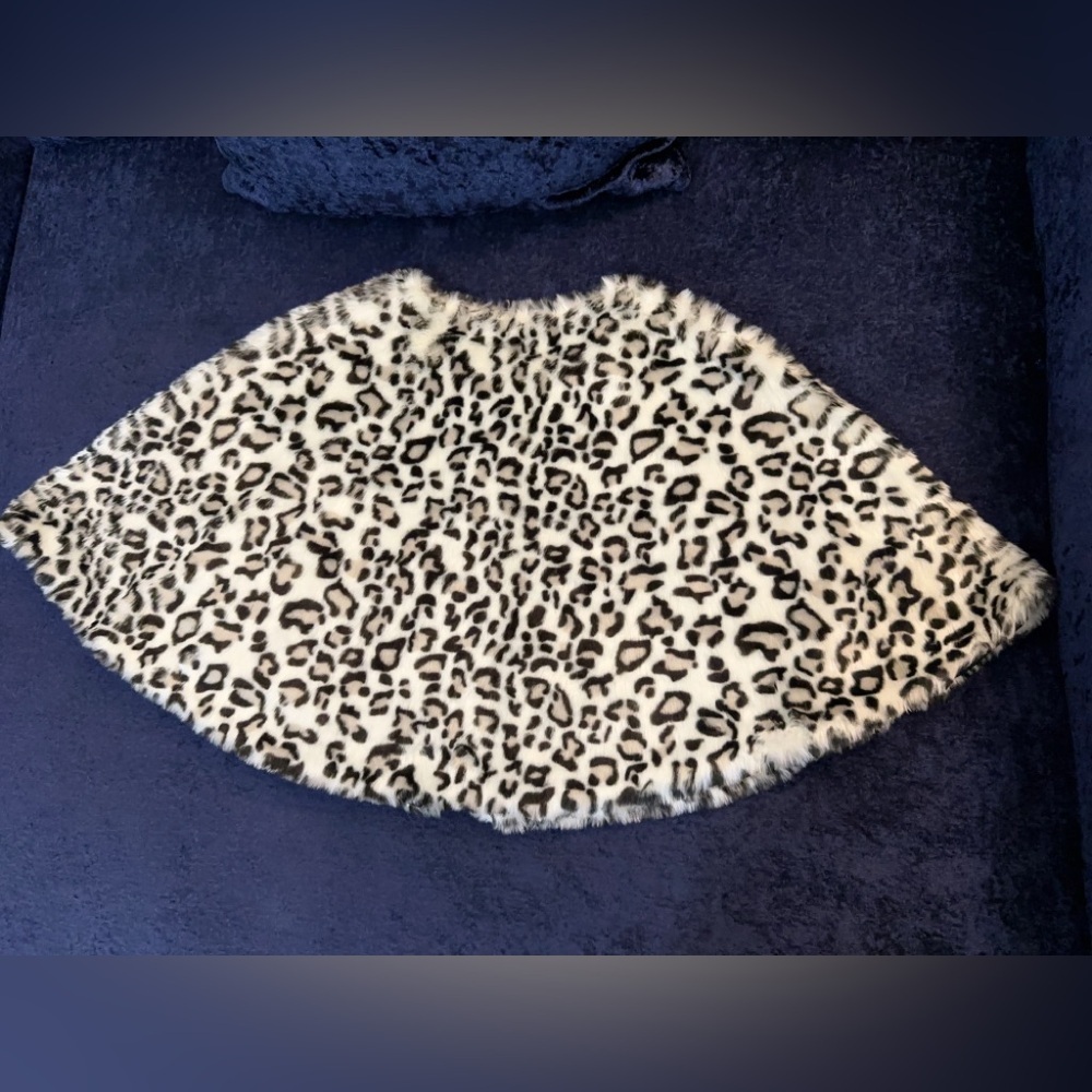 Collection XIIX Leopard Print Cape - Picture 7 of 16